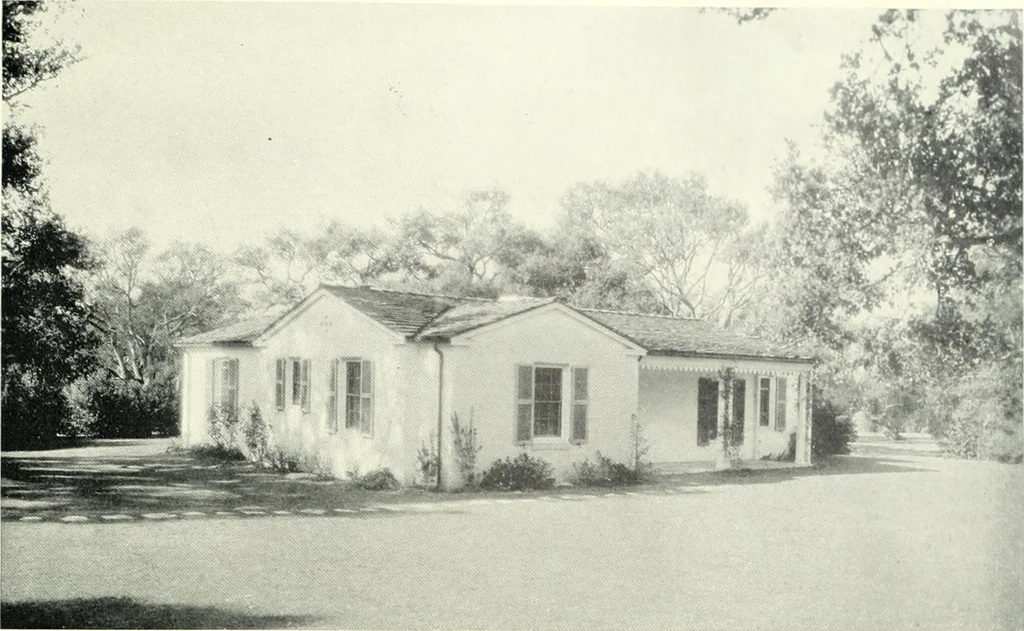 An illustration from Architect and engineer, 1905, leaf 170