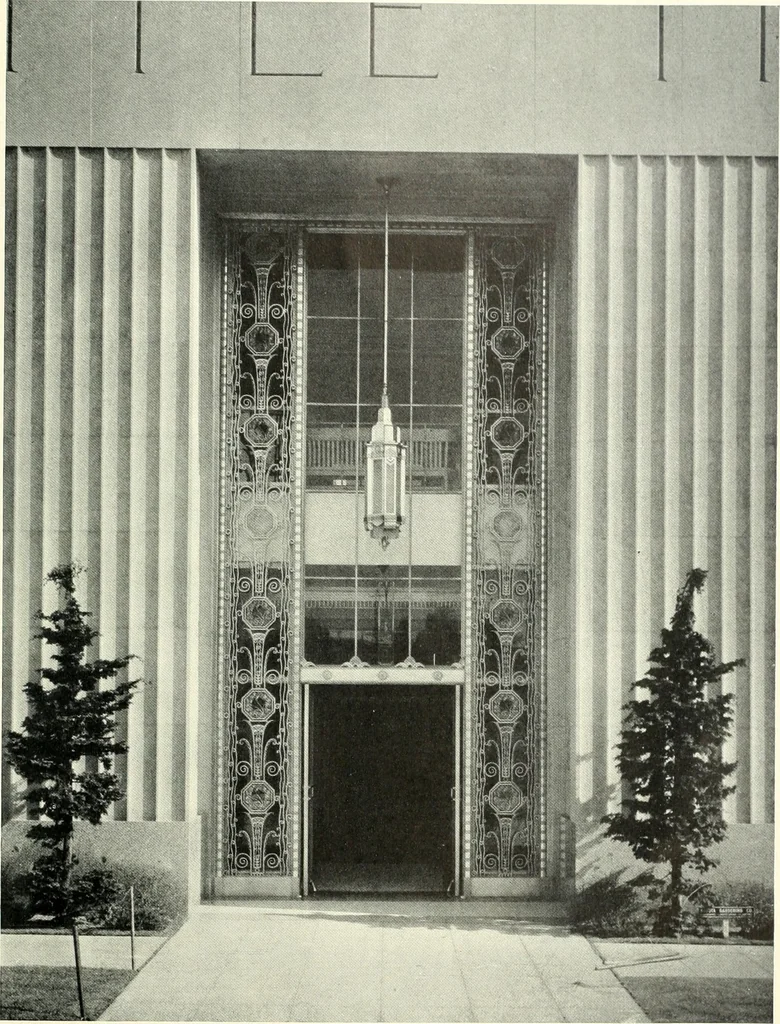 An illustration from Architect and engineer, 1905, leaf 258