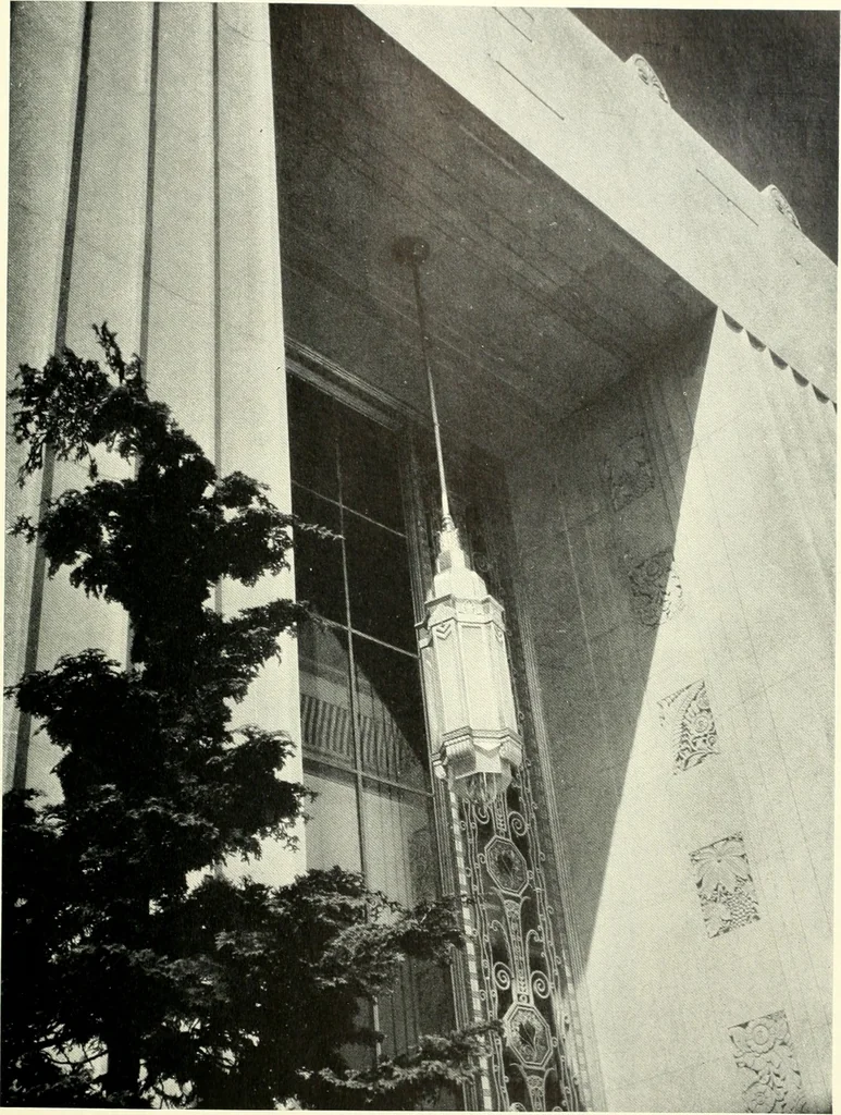 An illustration from Architect and engineer, 1905, leaf 260