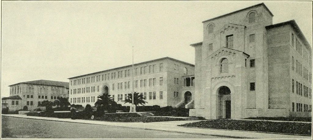 An illustration from Architect and engineer, 1905, leaf 327
