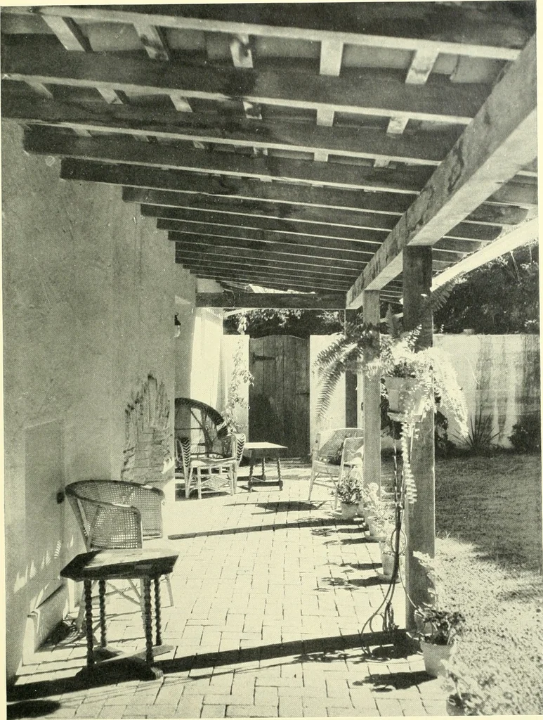 An illustration from Architect and engineer, 1905, leaf 602