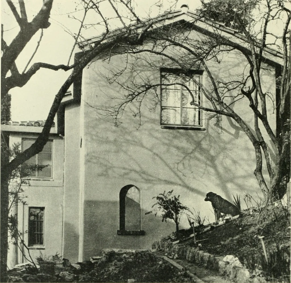 An illustration from Architect and engineer, 1905, leaf 81