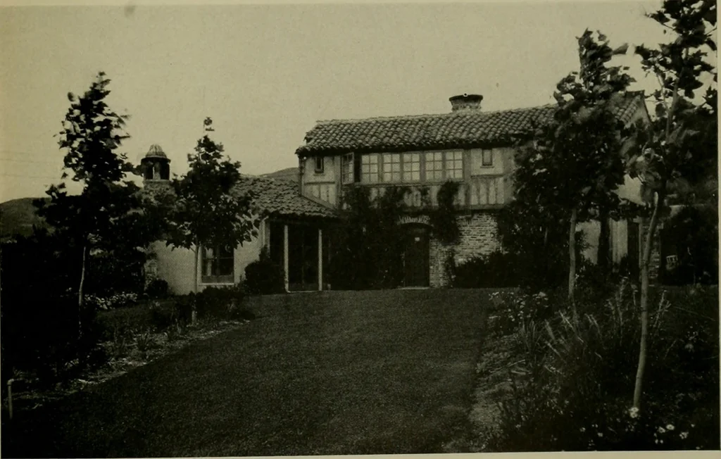 An illustration from Architect and engineer, 1905, leaf 36