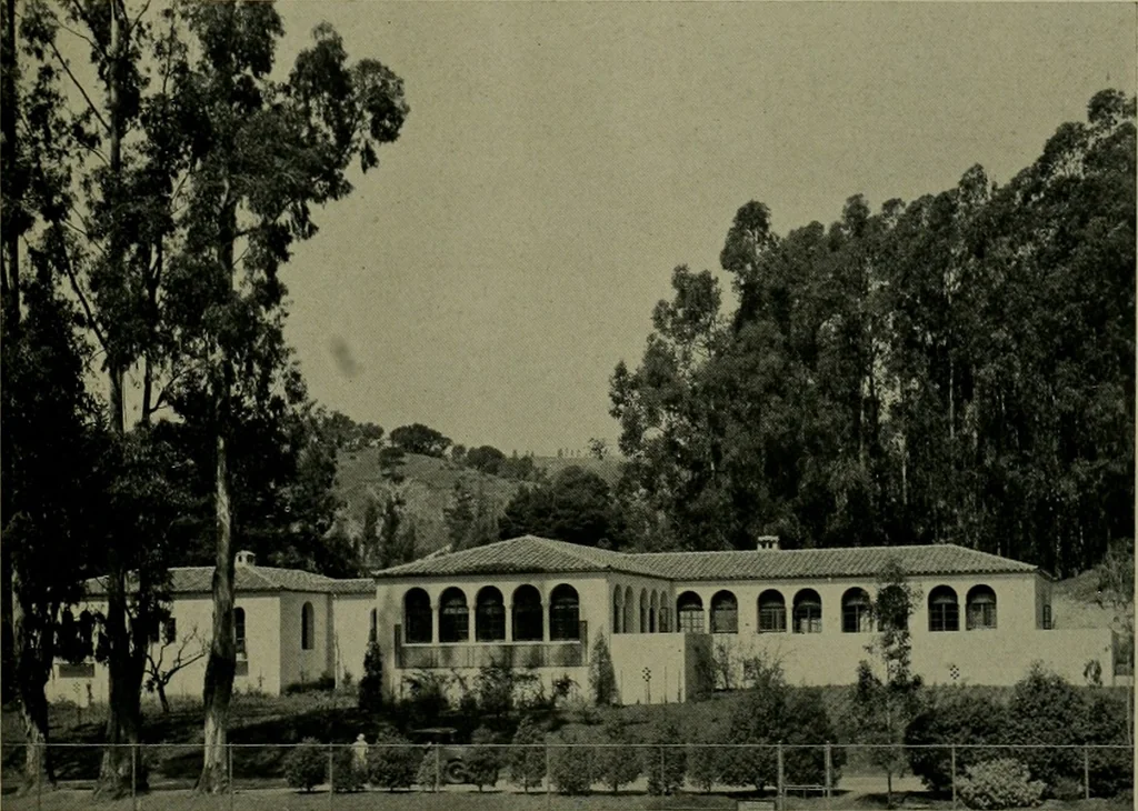 An illustration from Architect and engineer, 1905, leaf 540