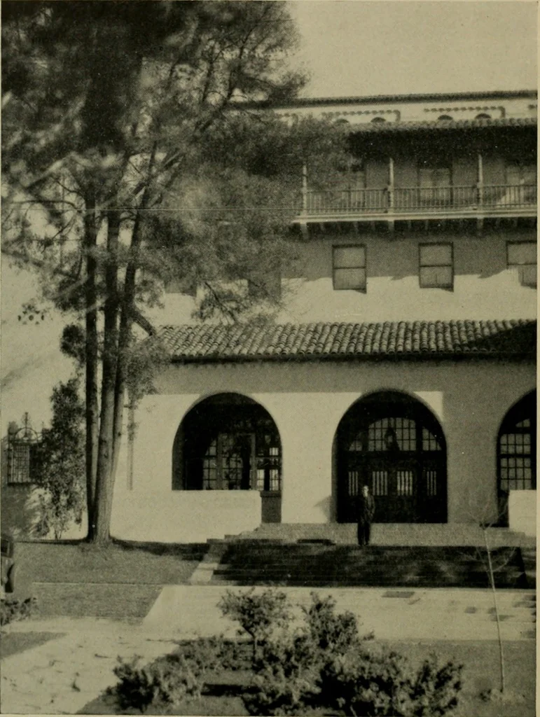 An illustration from Architect and engineer, 1905, leaf 547