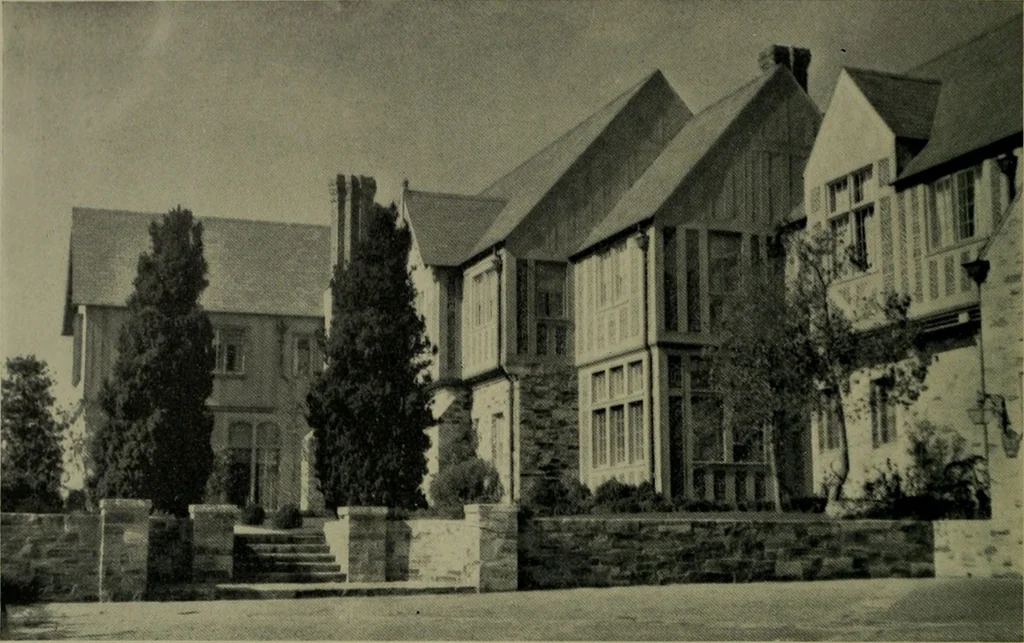 An illustration from Architect and engineer, 1905, leaf 105