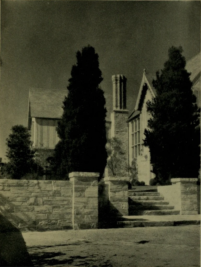 An illustration from Architect and engineer, 1905, leaf 106