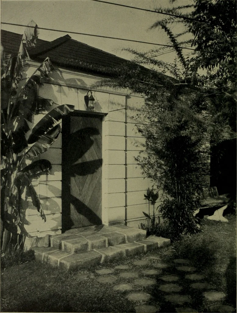 An illustration from Architect and engineer, 1905, leaf 119
