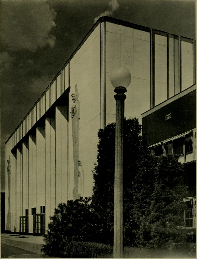 An illustration from Architect and engineer, 1905, leaf 220