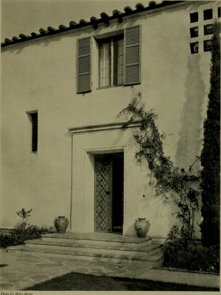 An illustration from Architect and engineer, 1905, leaf 32