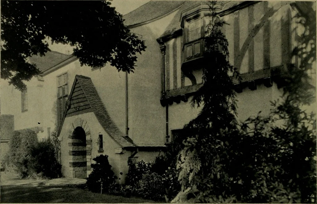 An illustration from Architect and engineer, 1905, leaf 457