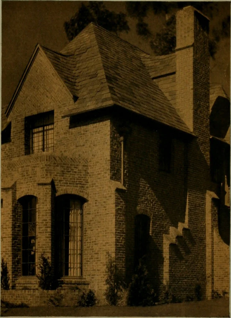 An illustration from Architect and engineer, 1905, leaf 262