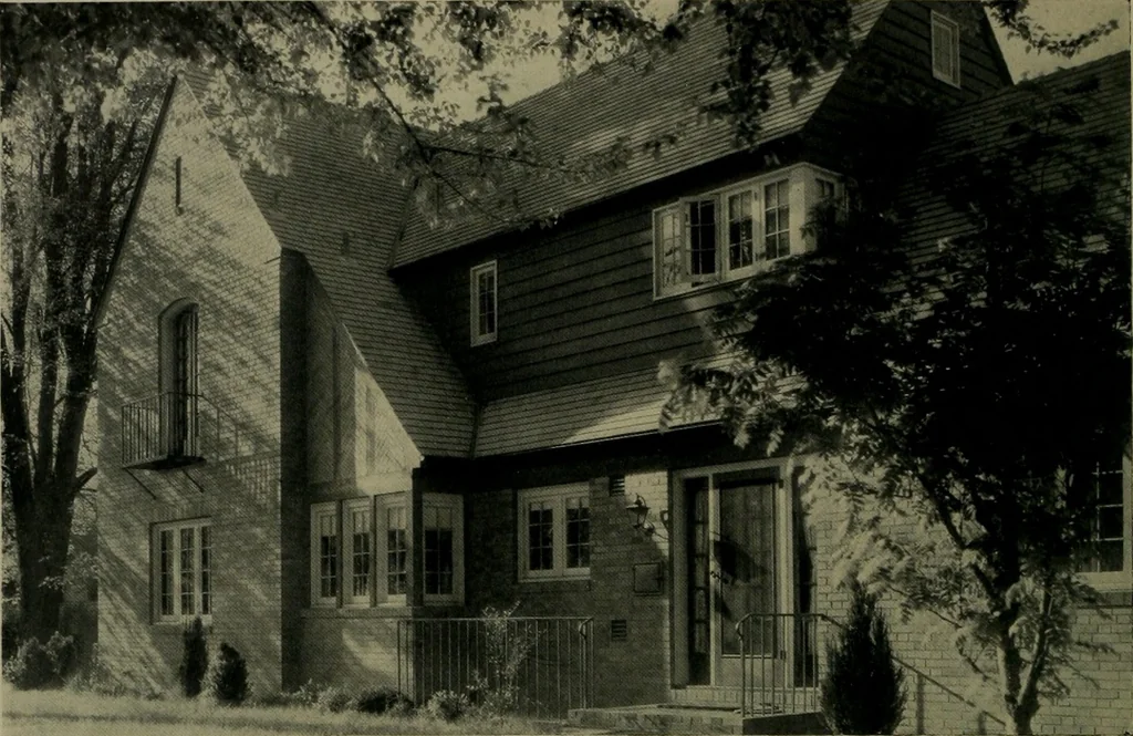 An illustration from Architect and engineer, 1905, leaf 291