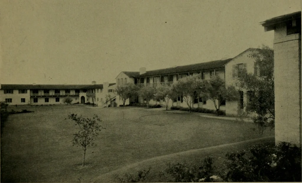 An illustration from Architect and engineer, 1905, leaf 32
