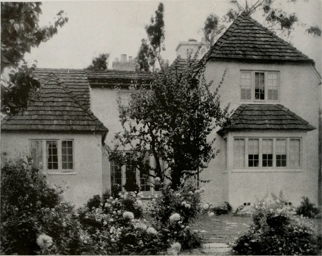 An illustration from Architect and engineer, 1905, leaf 235