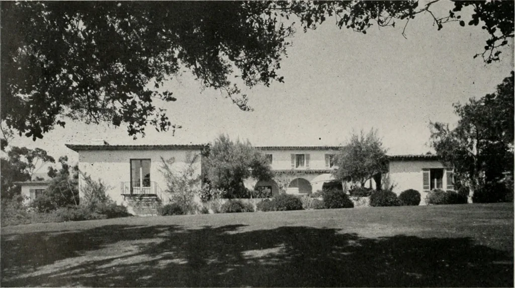 An illustration from Architect and engineer, 1905, leaf 379