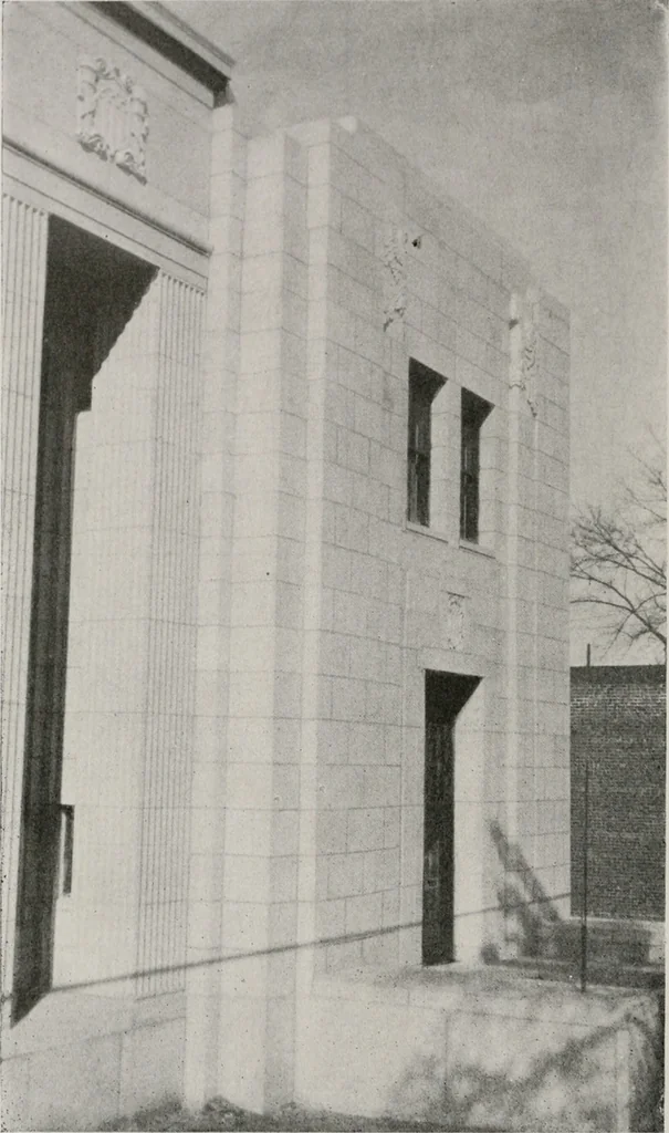 An illustration from Architect and engineer, 1905, leaf 161