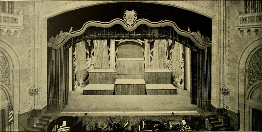 An illustration from Architect and engineer, 1905, leaf 295
