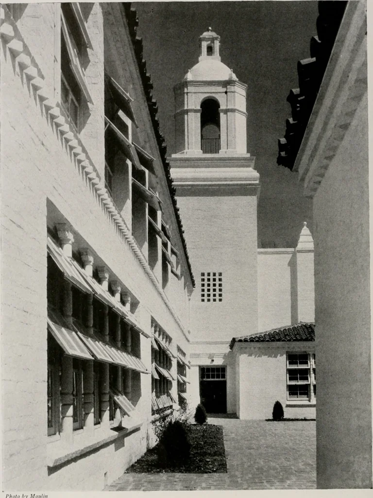 An illustration from Architect and engineer, 1905, leaf 299