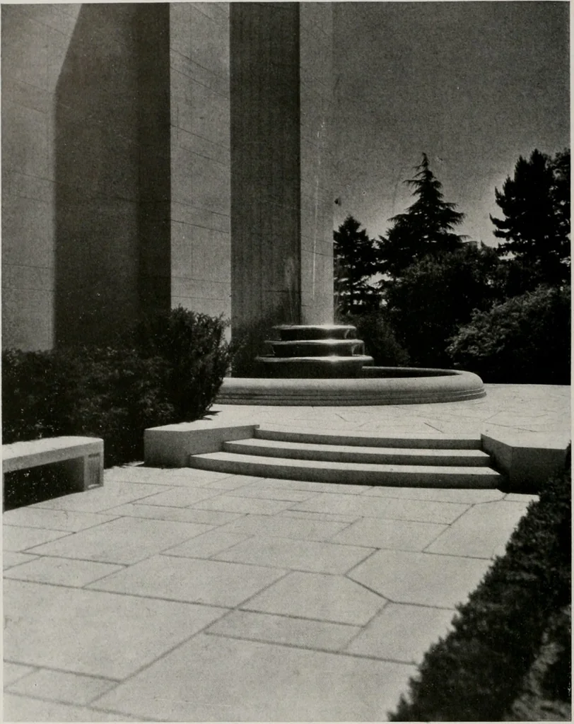 An illustration from Architect and engineer, 1905, leaf 91