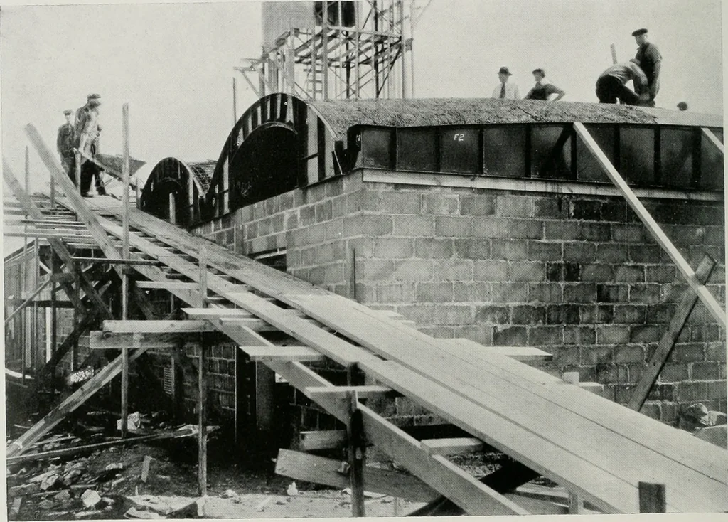 An illustration from Architect and engineer, 1905, leaf 195