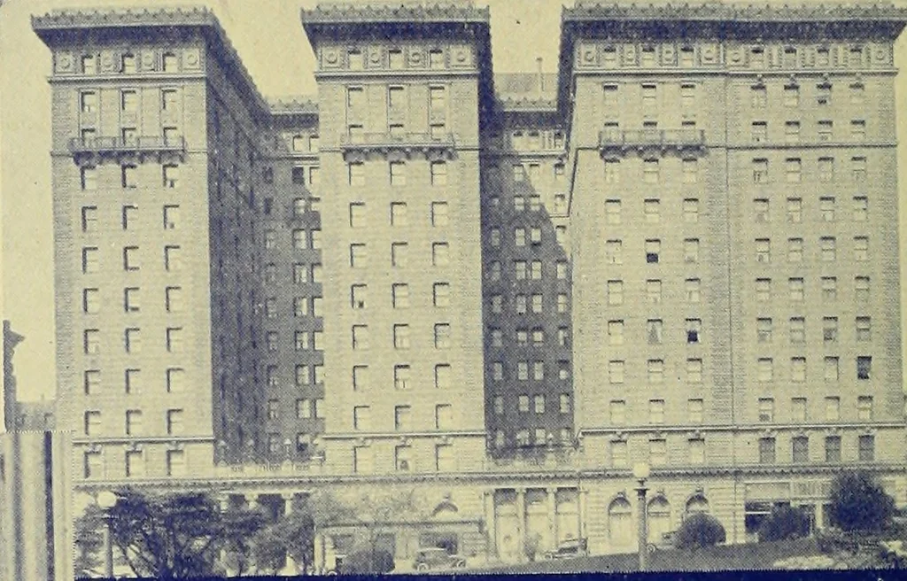 An illustration from Architect and engineer, 1905, leaf 223
