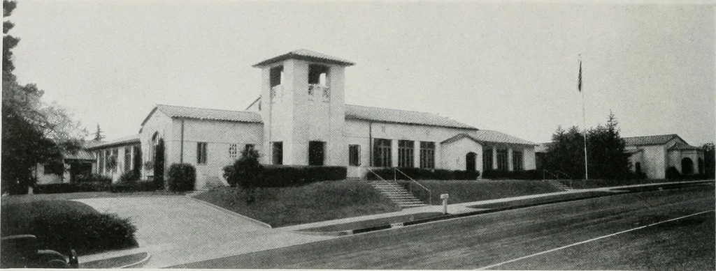 An illustration from Architect and engineer, 1905, leaf 229