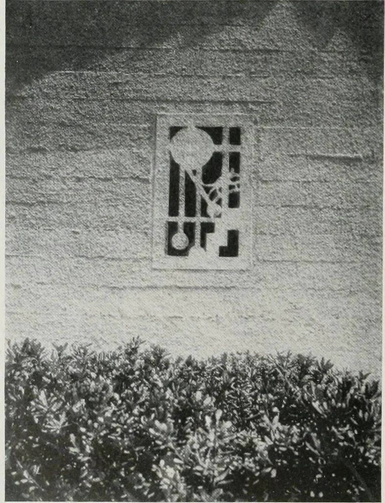 An illustration from Architect and engineer, 1905, leaf 229