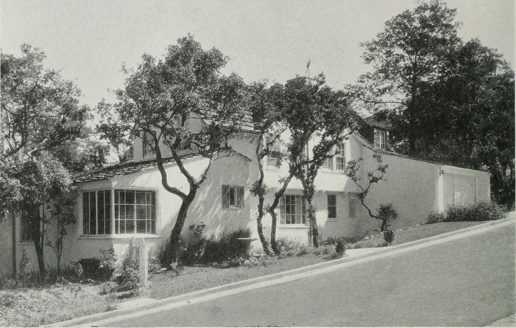 An illustration from Architect and engineer, 1905, leaf 301
