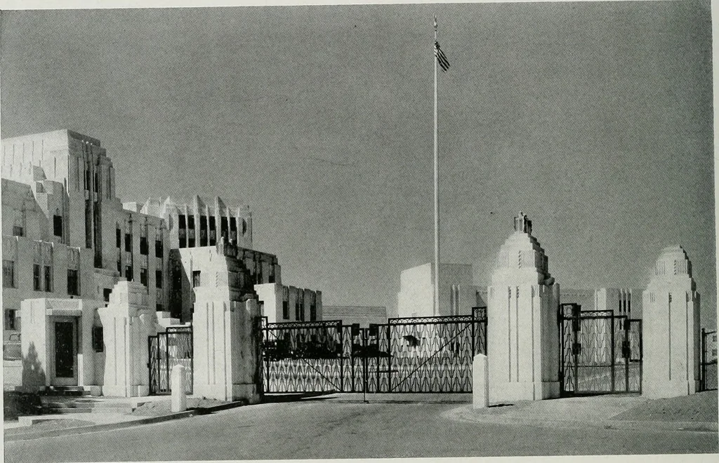 An illustration from Architect and engineer, 1905, leaf 233