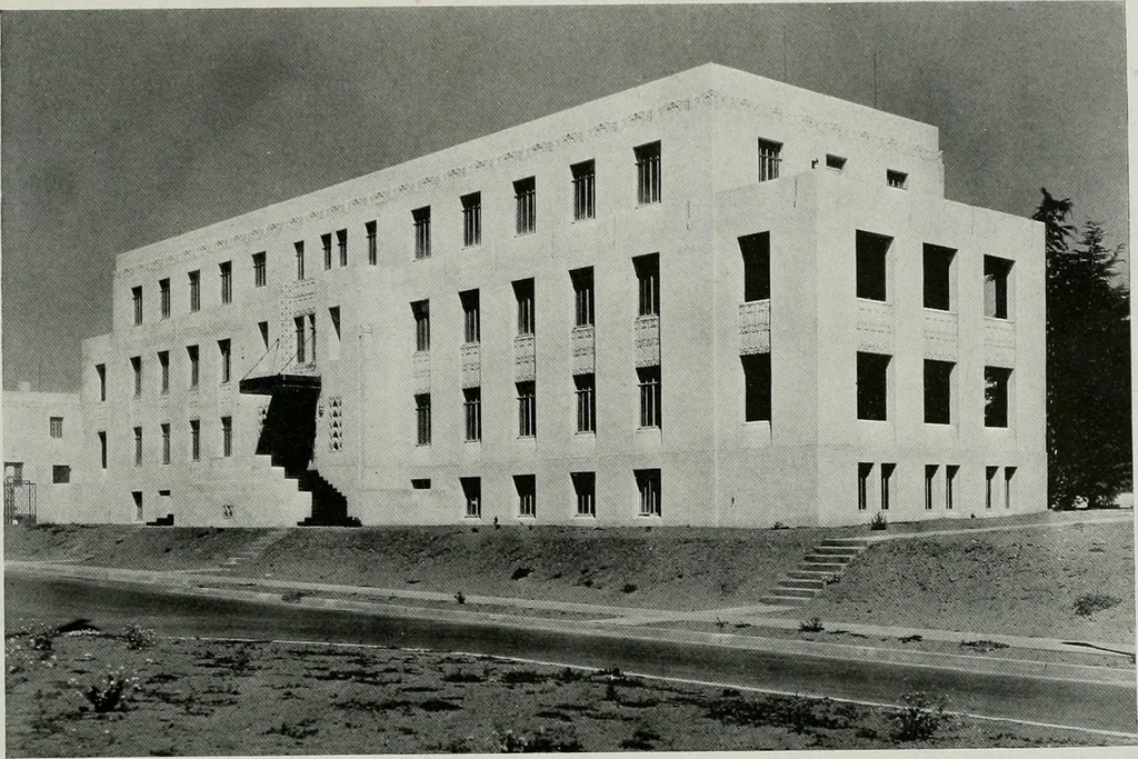 An illustration from Architect and engineer, 1905, leaf 236
