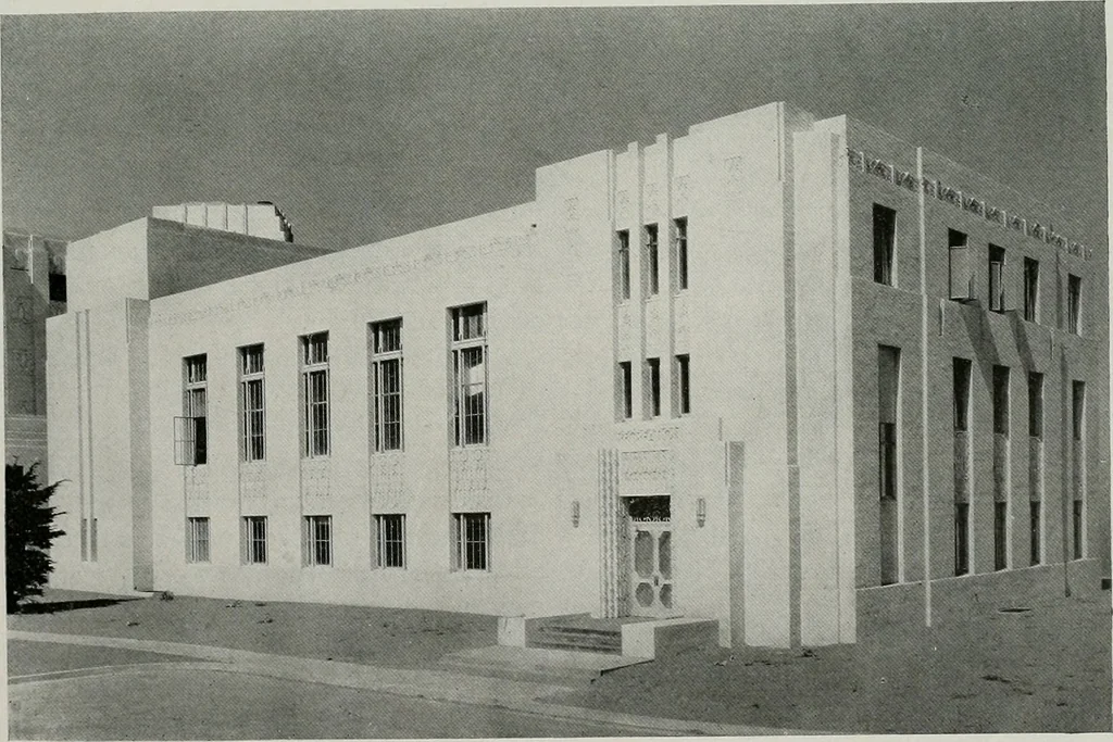 An illustration from Architect and engineer, 1905, leaf 236