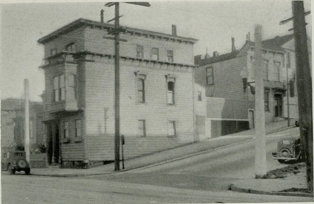 An illustration from Architect and engineer, 1905, leaf 246
