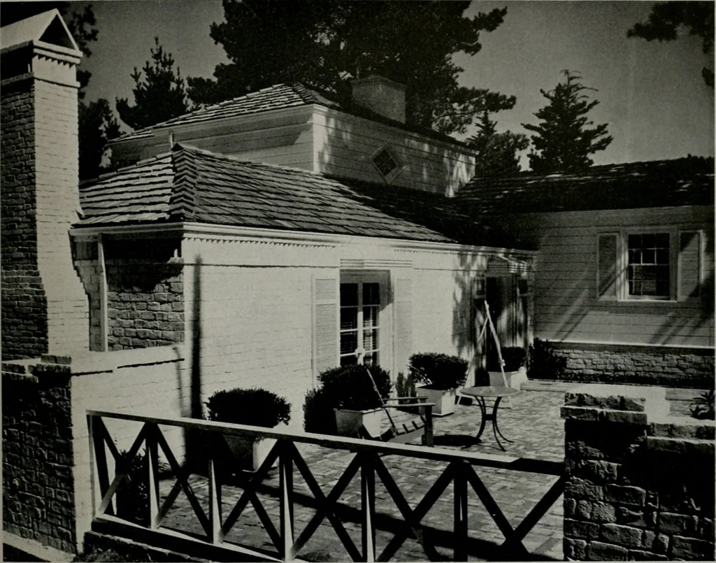 An illustration from Architect and engineer, 1905, leaf 106