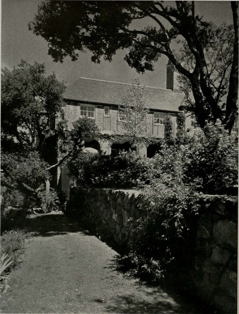 An illustration from Architect and engineer, 1905, leaf 253