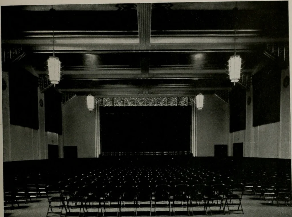An illustration from Architect and engineer, 1905, leaf 326