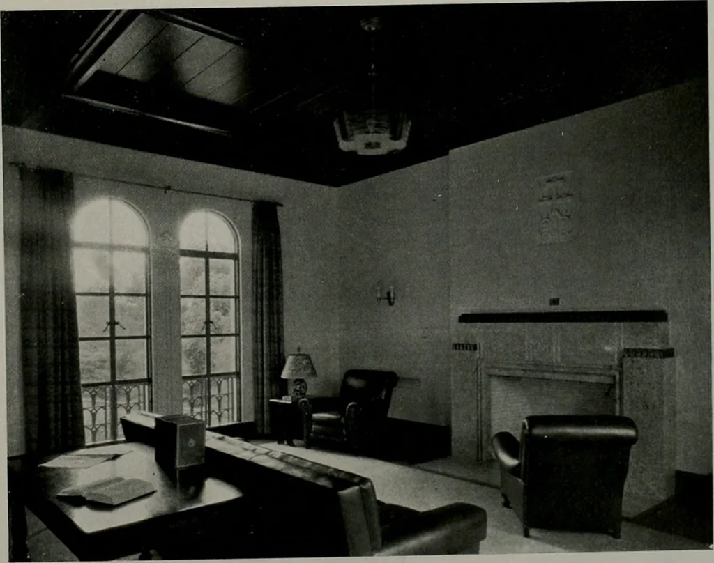 An illustration from Architect and engineer, 1905, leaf 326
