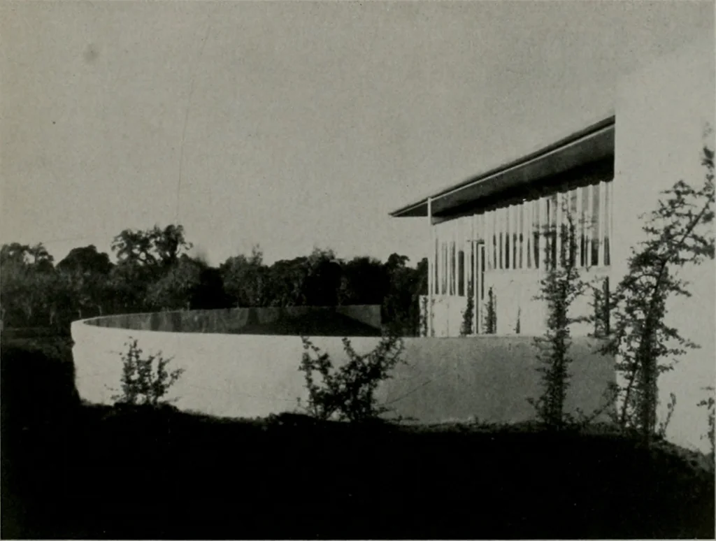 An illustration from Architect and engineer, 1905, leaf 332