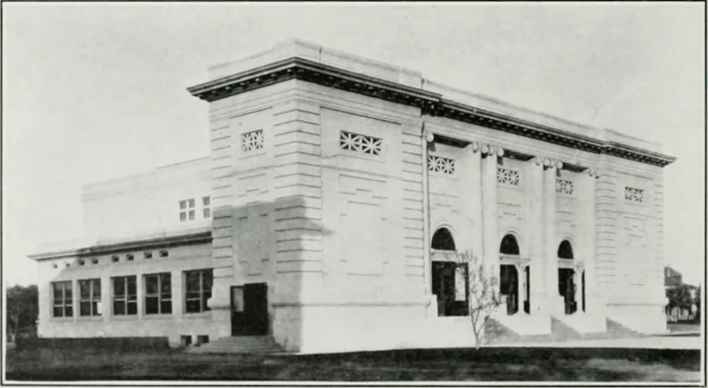 An illustration from The Architect & engineer of California and the Pacific Coast, 1905, leaf 115