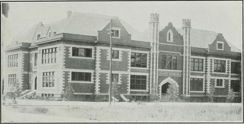 An illustration from The Architect & engineer of California and the Pacific Coast, 1905, leaf 122