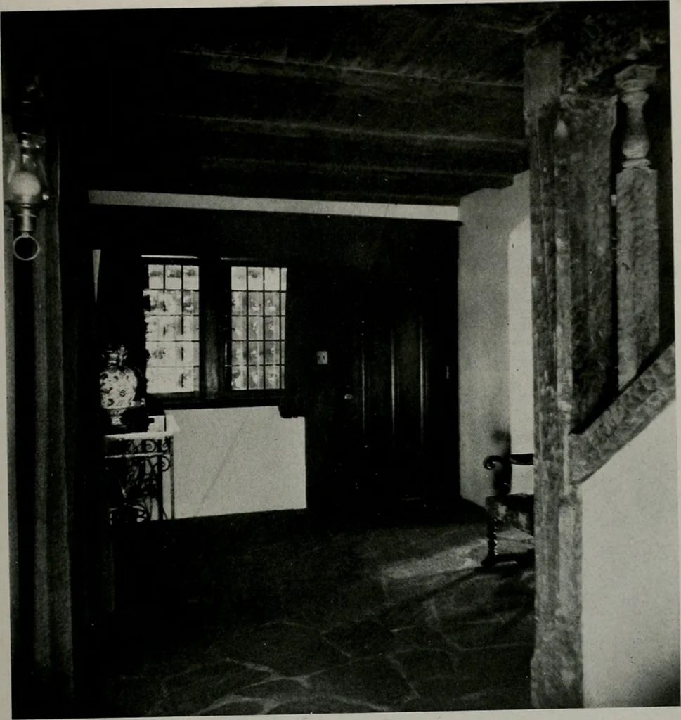 An illustration from Architect and engineer, 1905, leaf 100