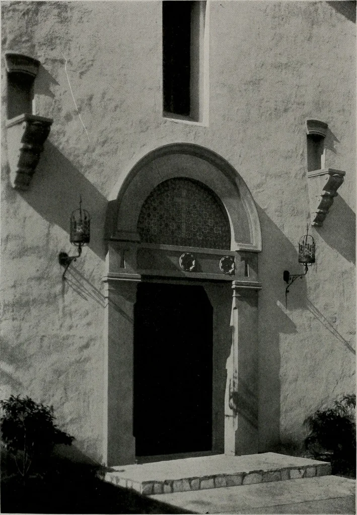 An illustration from Architect and engineer, 1905, leaf 113