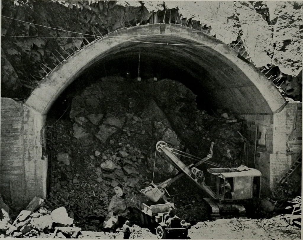 An illustration from Architect and engineer, 1905, leaf 123