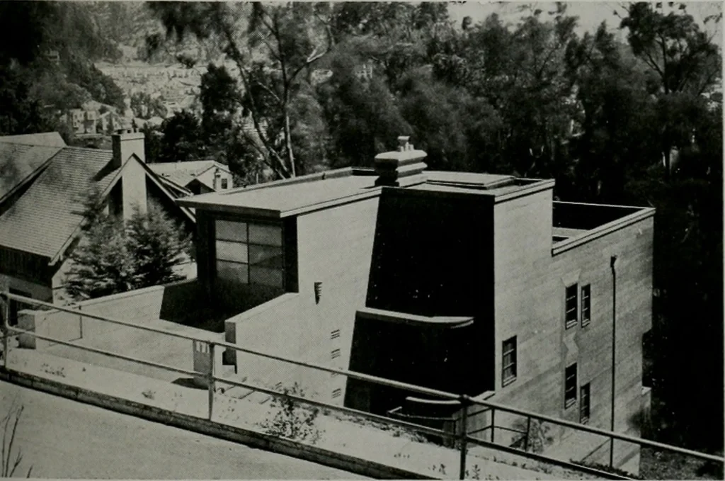 An illustration from Architect and engineer, 1905, leaf 194