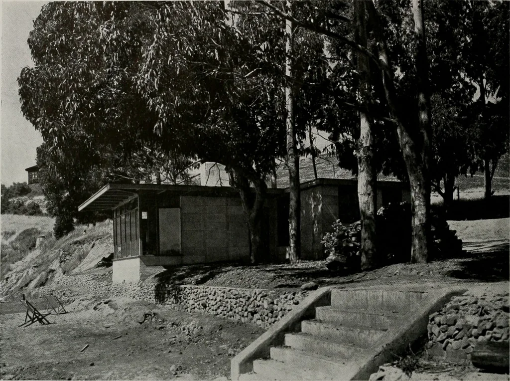 An illustration from Architect and engineer, 1905, leaf 199