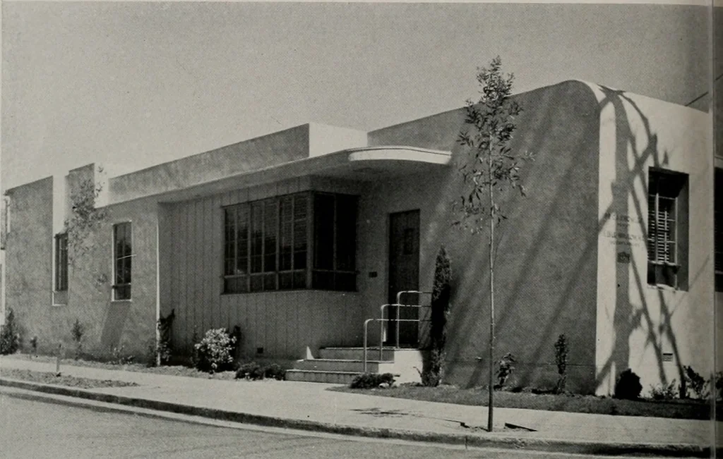 An illustration from Architect and engineer, 1905, leaf 241