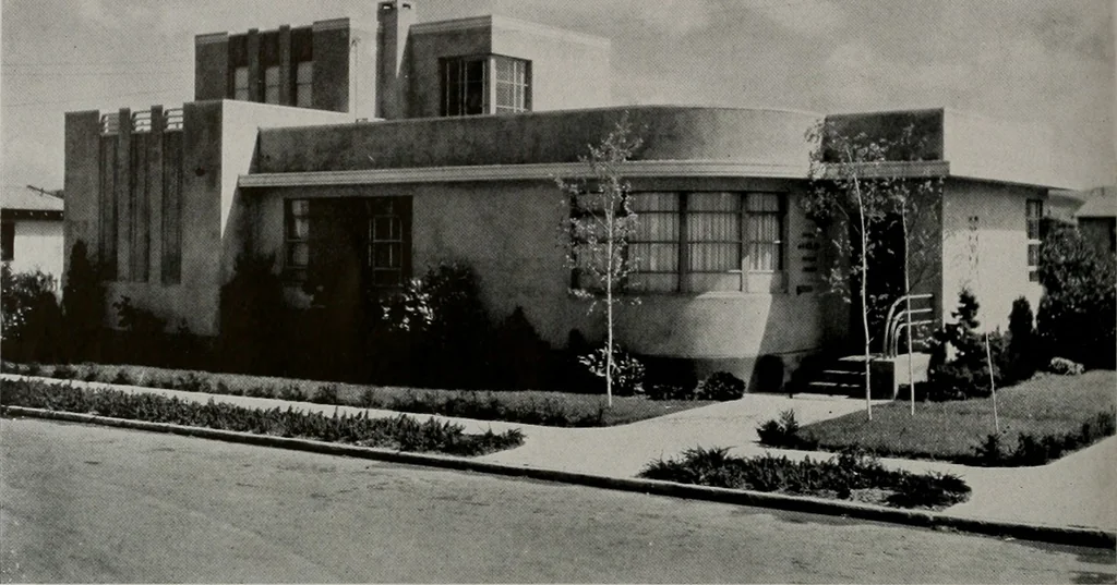 An illustration from Architect and engineer, 1905, leaf 253