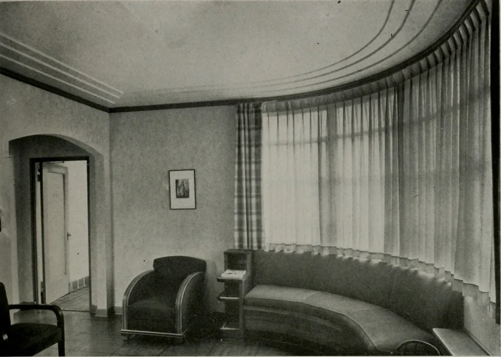 An illustration from Architect and engineer, 1905, leaf 256