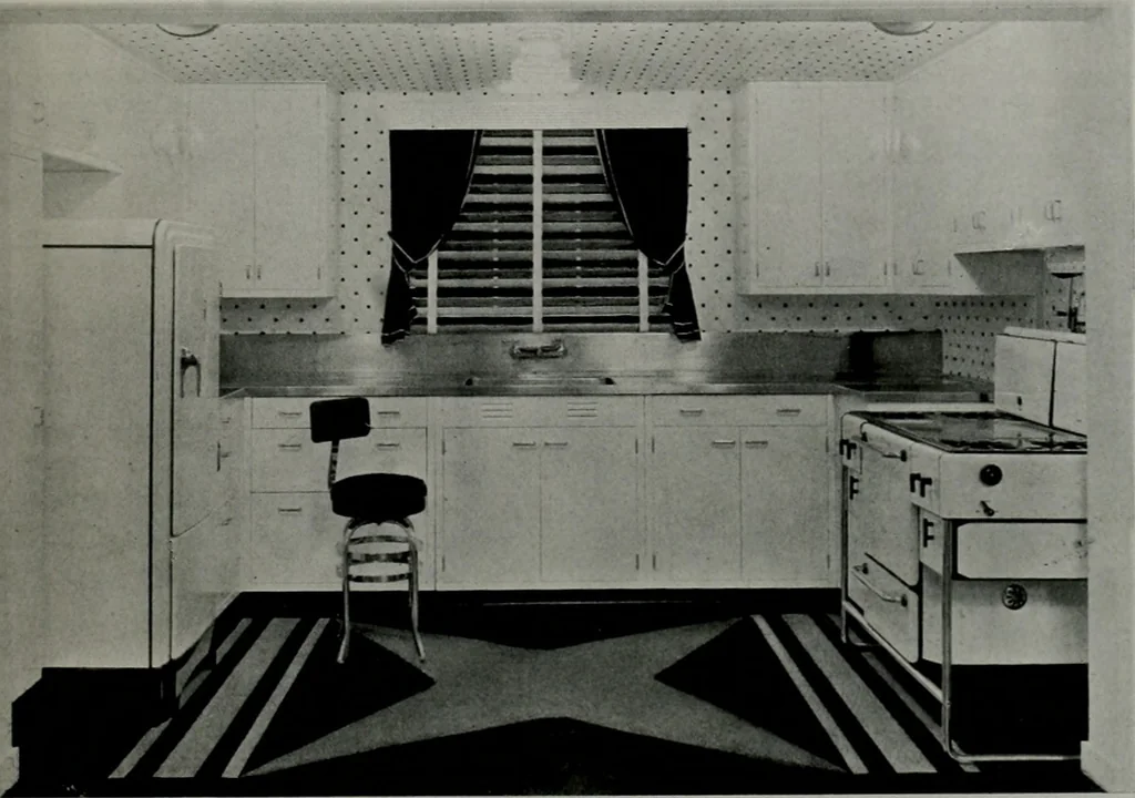 An illustration from Architect and engineer, 1905, leaf 282