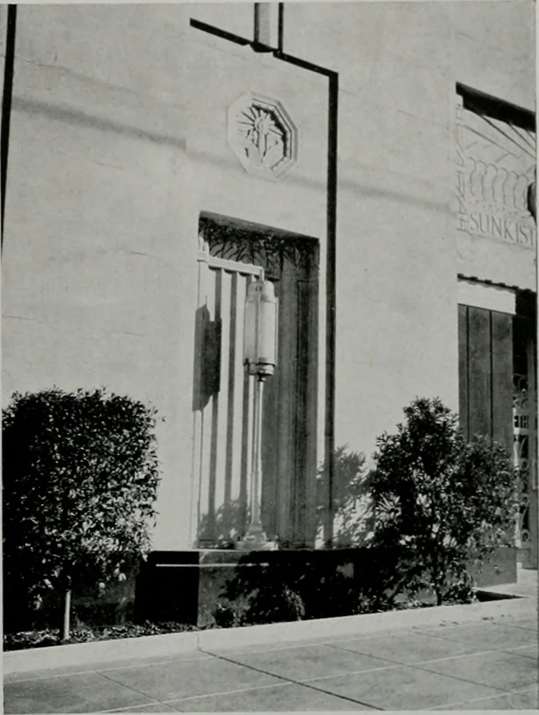 An illustration from Architect and engineer, 1905, leaf 318